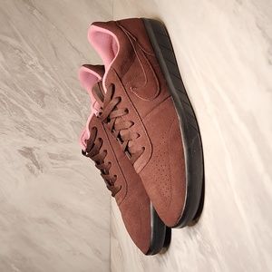 Nike SB Team Classic Premium Brown Earth/Magic Flamingo men's sz 13